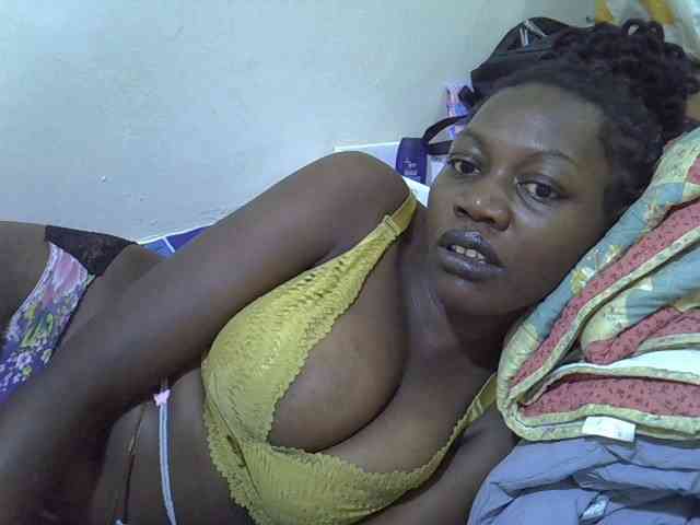 juicy-bella webcam