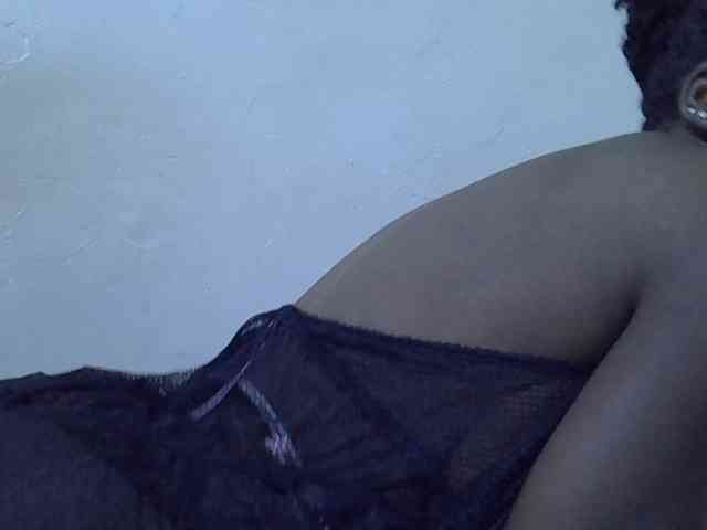 juicy-bella webcam