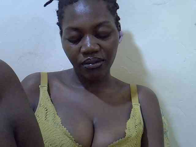 juicy-bella webcam
