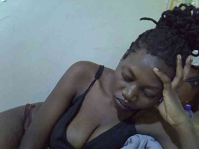 juicy-bella webcam