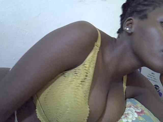 juicy-bella webcam