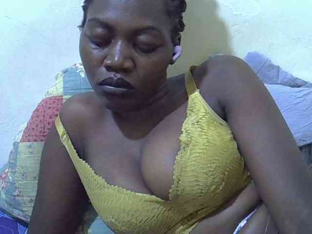 juicy-bella webcam