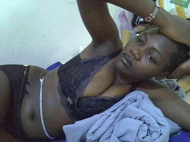 juicy-bella webcam