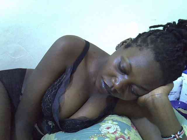 juicy-bella webcam