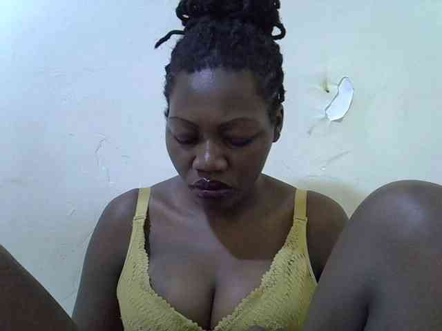 juicy-bella webcam