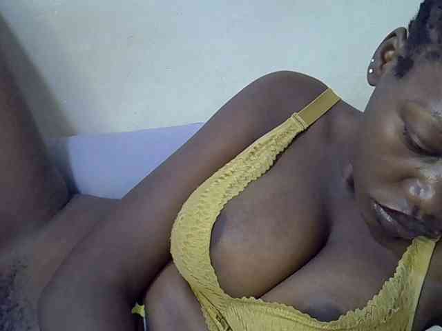 juicy-bella webcam
