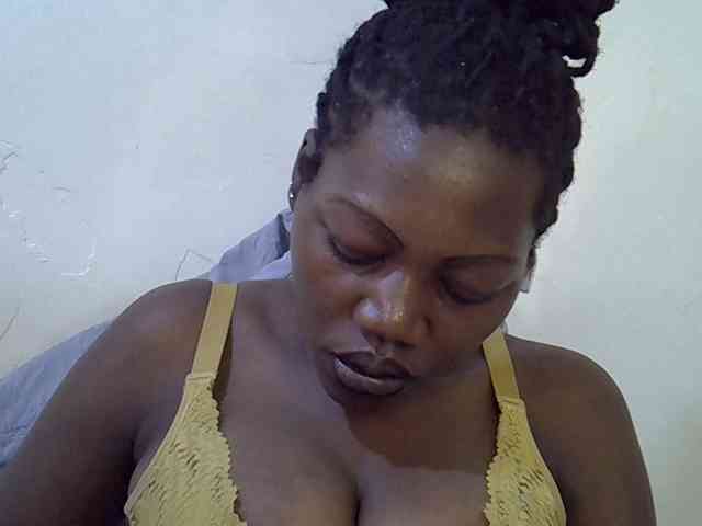 juicy-bella webcam