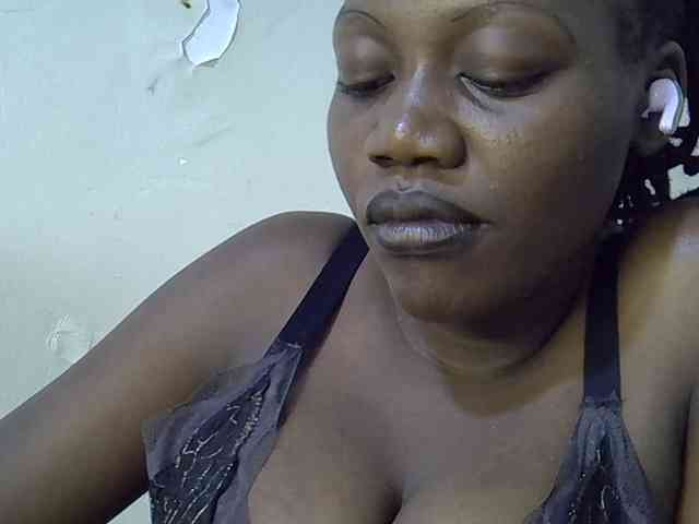juicy-bella webcam