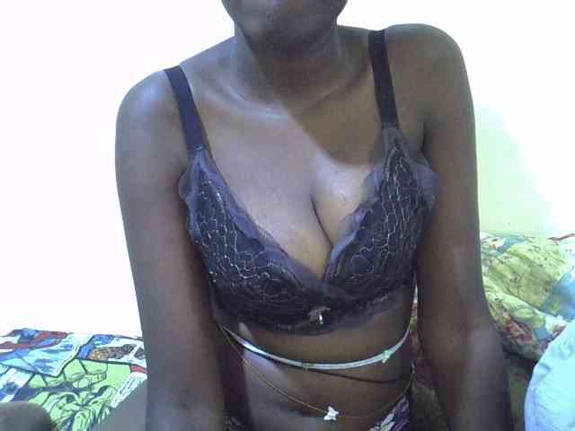 juicy-bella webcam