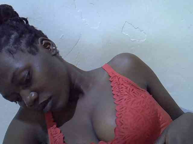 juicy-bella webcam