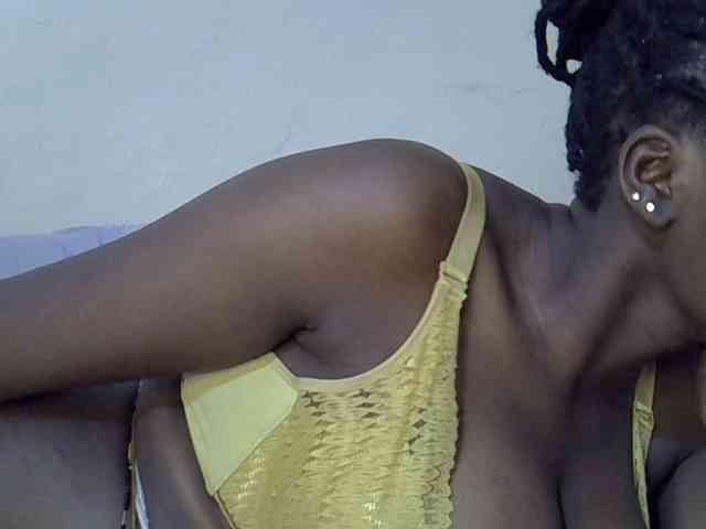 juicy-bella webcam