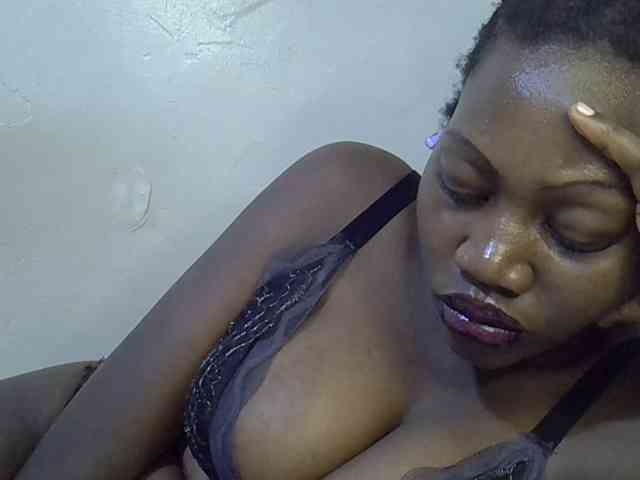 juicy-bella webcam