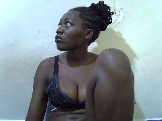 juicy-bella webcam