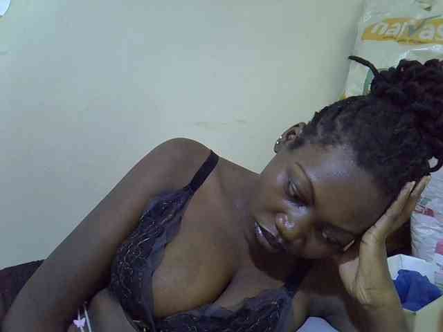 juicy-bella webcam