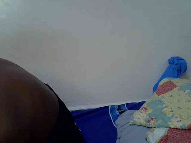 juicy-bella webcam
