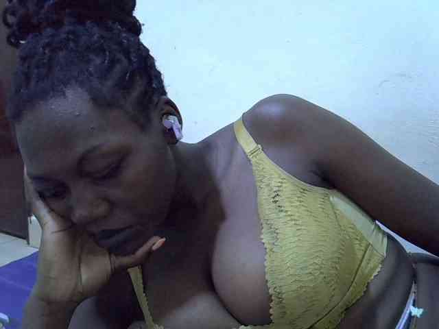 juicy-bella webcam