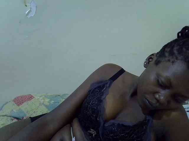 juicy-bella webcam