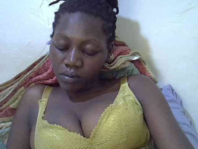 juicy-bella webcam