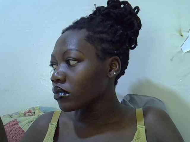 juicy-bella webcam