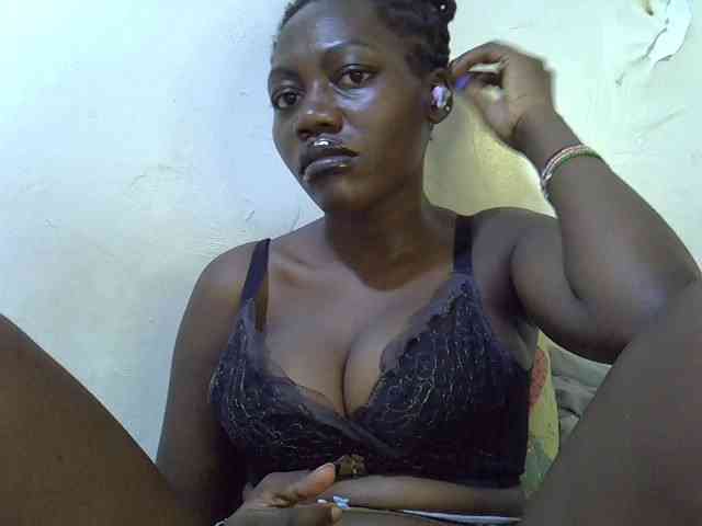 juicy-bella webcam