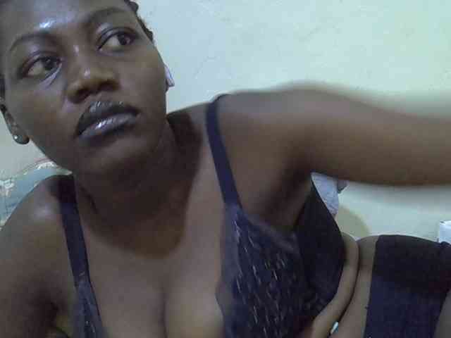 juicy-bella webcam