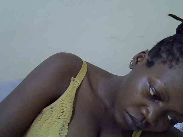 juicy-bella webcam