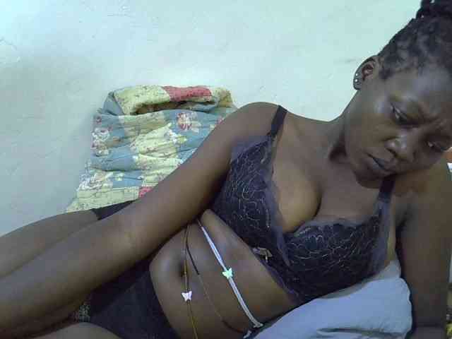 juicy-bella webcam