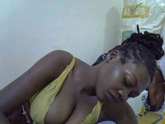 juicy-bella webcam