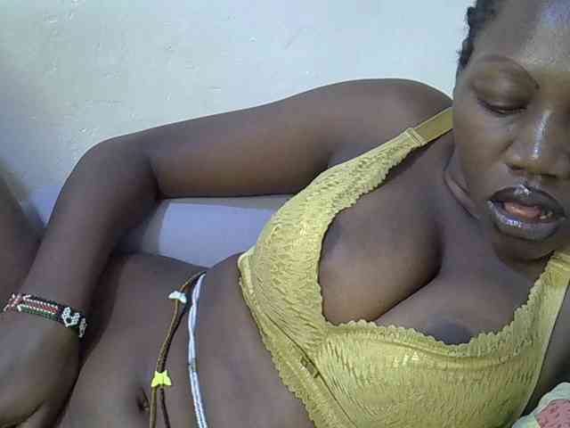 juicy-bella webcam