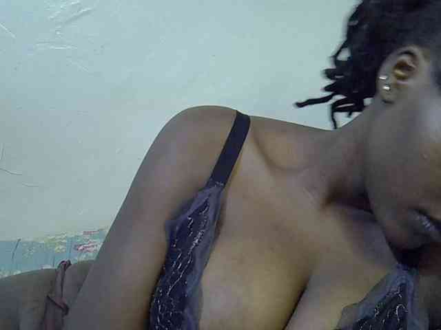 juicy-bella webcam