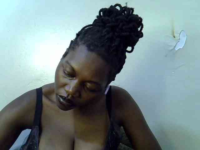juicy-bella webcam