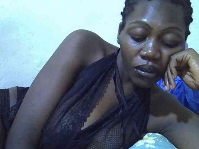 juicy-bella webcam