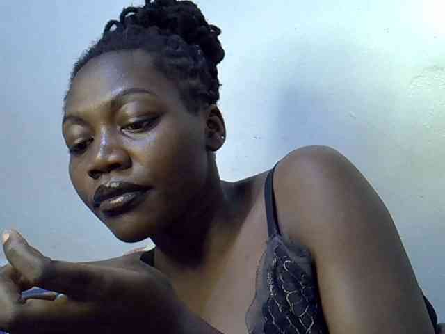 juicy-bella webcam