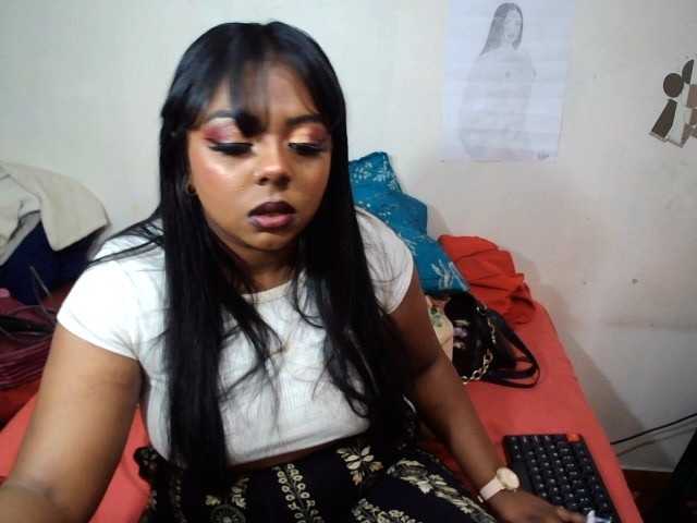 IndianFire00 live cam on BongaCams