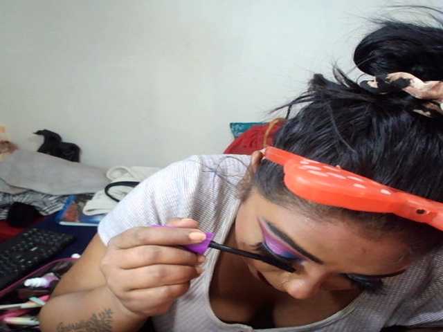 IndianFire00 live cam on BongaCams