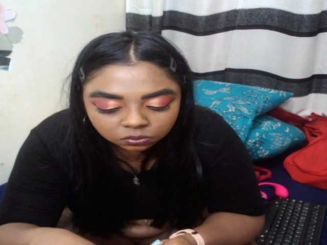 IndianFire00 live cam on BongaCams