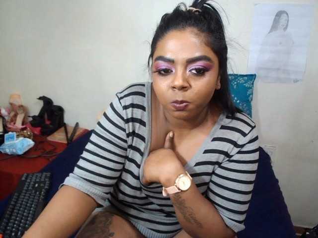 IndianFire00 live cam on BongaCams