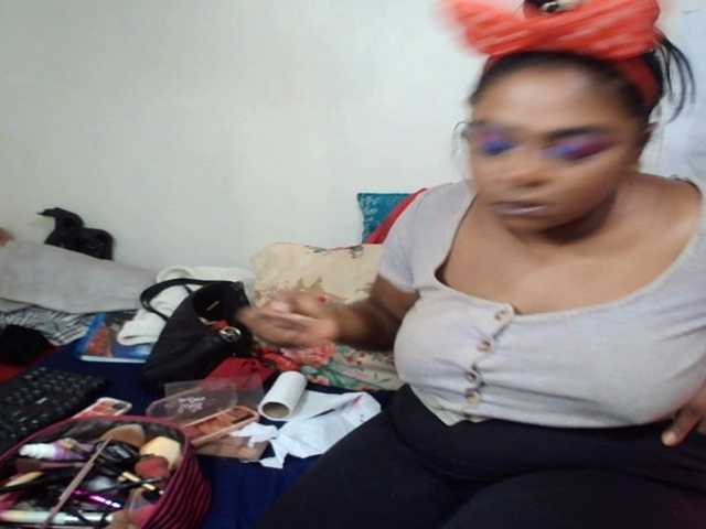 IndianFire00 live webcam show
