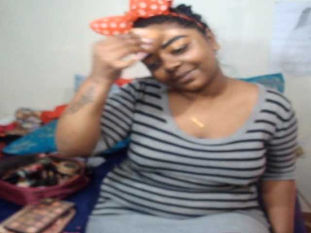 IndianFire00 live cam on BongaCams