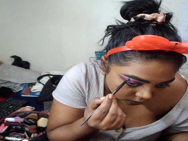 IndianFire00 live webcam show