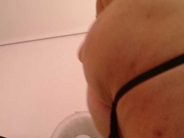 evaclark live cam on BongaCams
