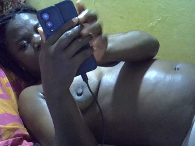 Pretty-doll live webcam show