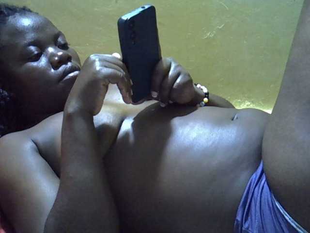 Pretty-doll live webcam show
