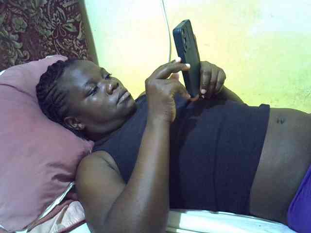 Pretty-doll webcam
