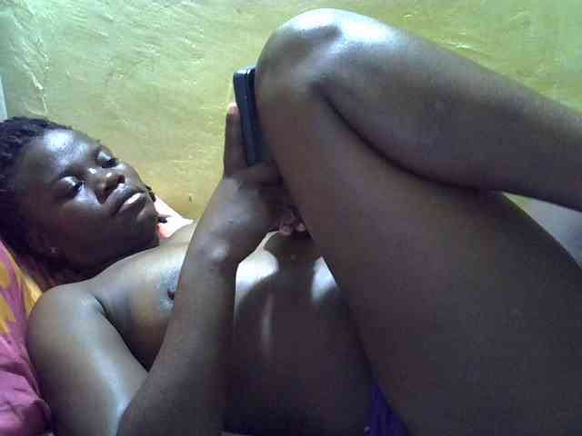 Pretty-doll webcam
