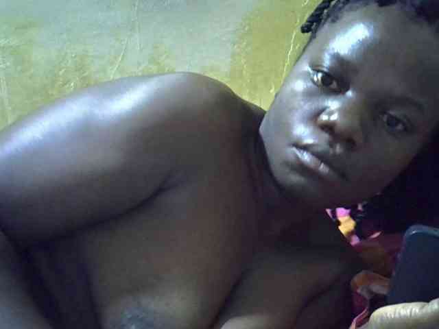 Pretty-doll webcam