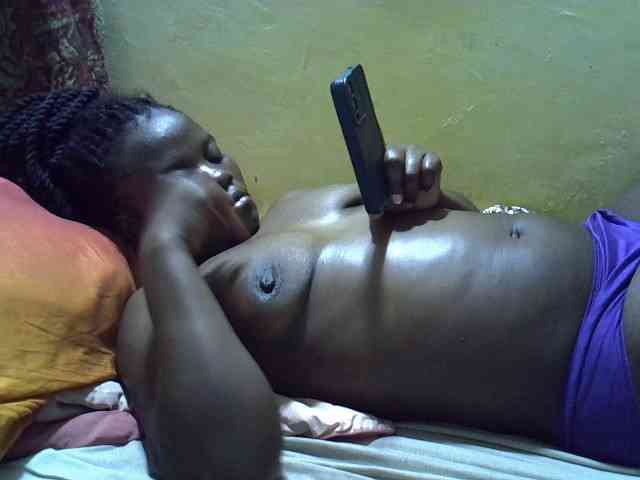 Pretty-doll webcam