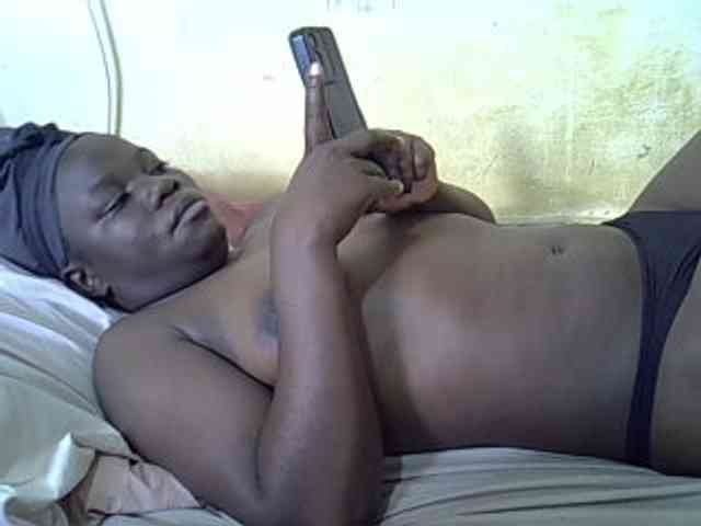 Pretty-doll webcam