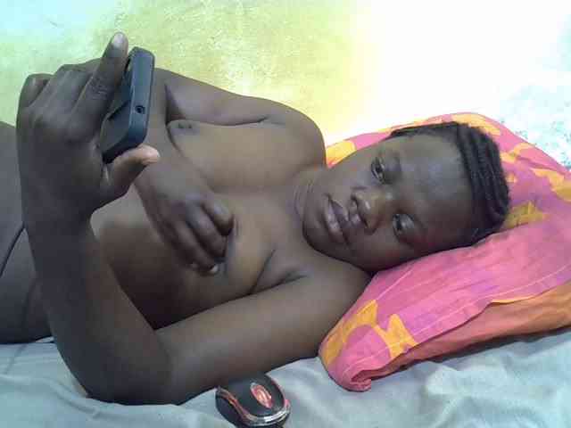 Pretty-doll webcam