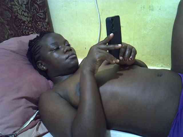 Pretty-doll webcam